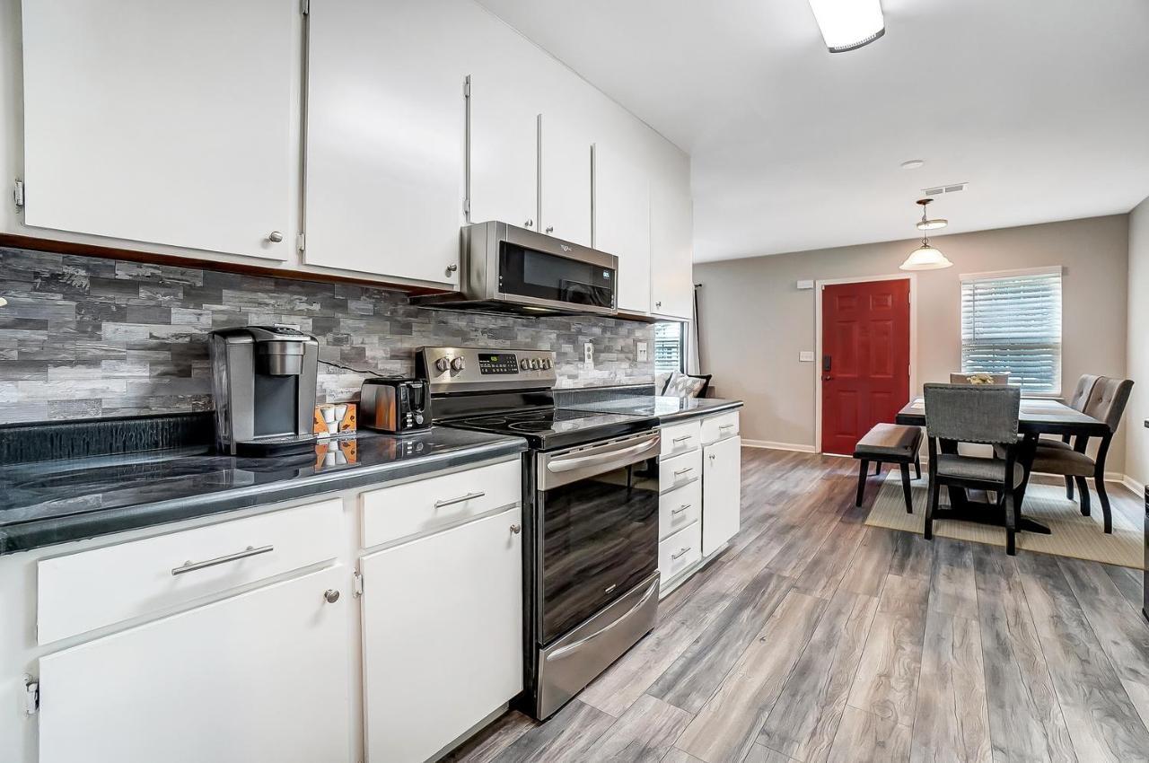 Hospedagem domiciliar Cozy, 1-level - 5 Miles To Uptown Clt Charlotte