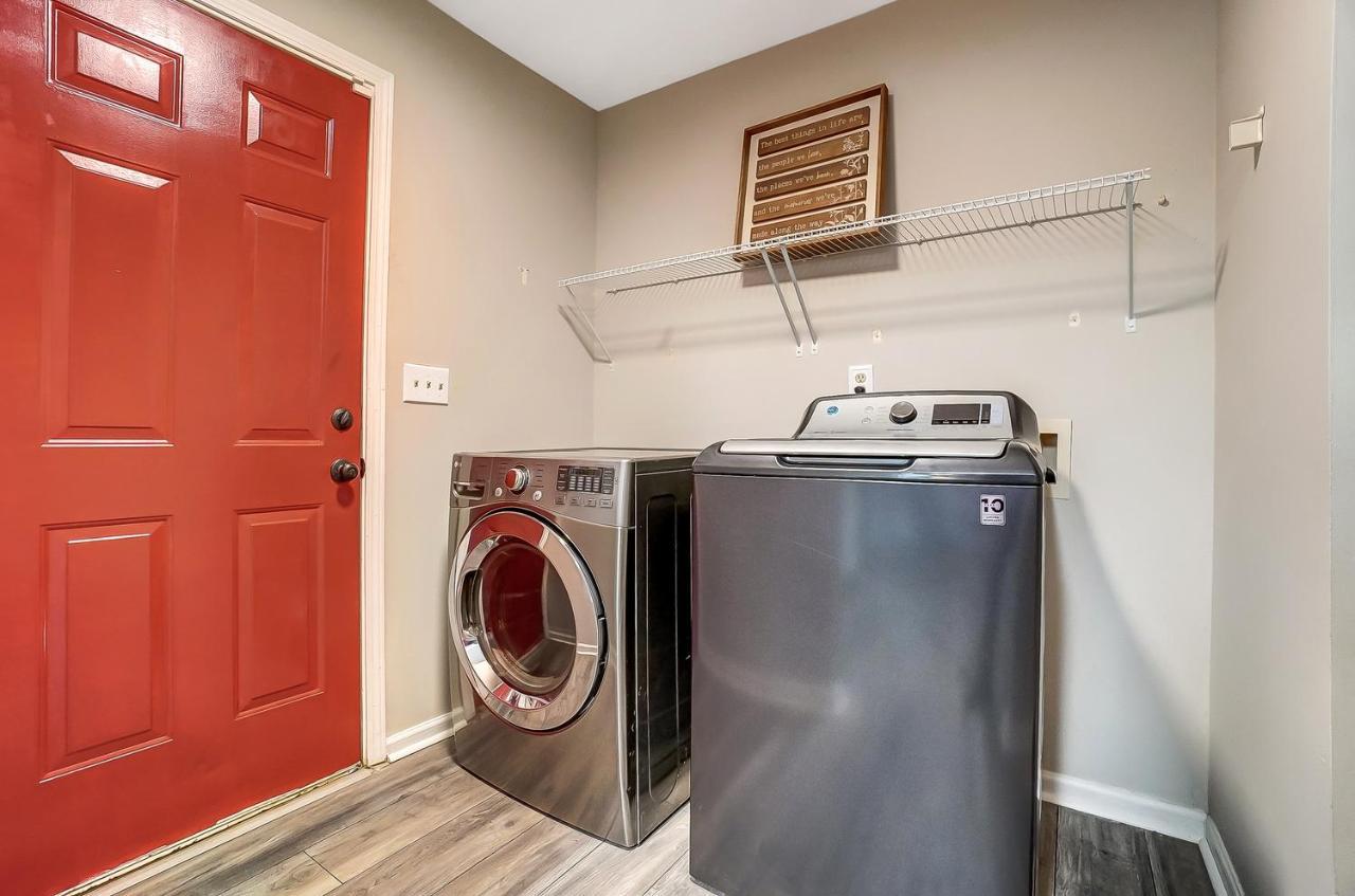 Hospedagem domiciliar Cozy, 1-level - 5 Miles To Uptown Clt