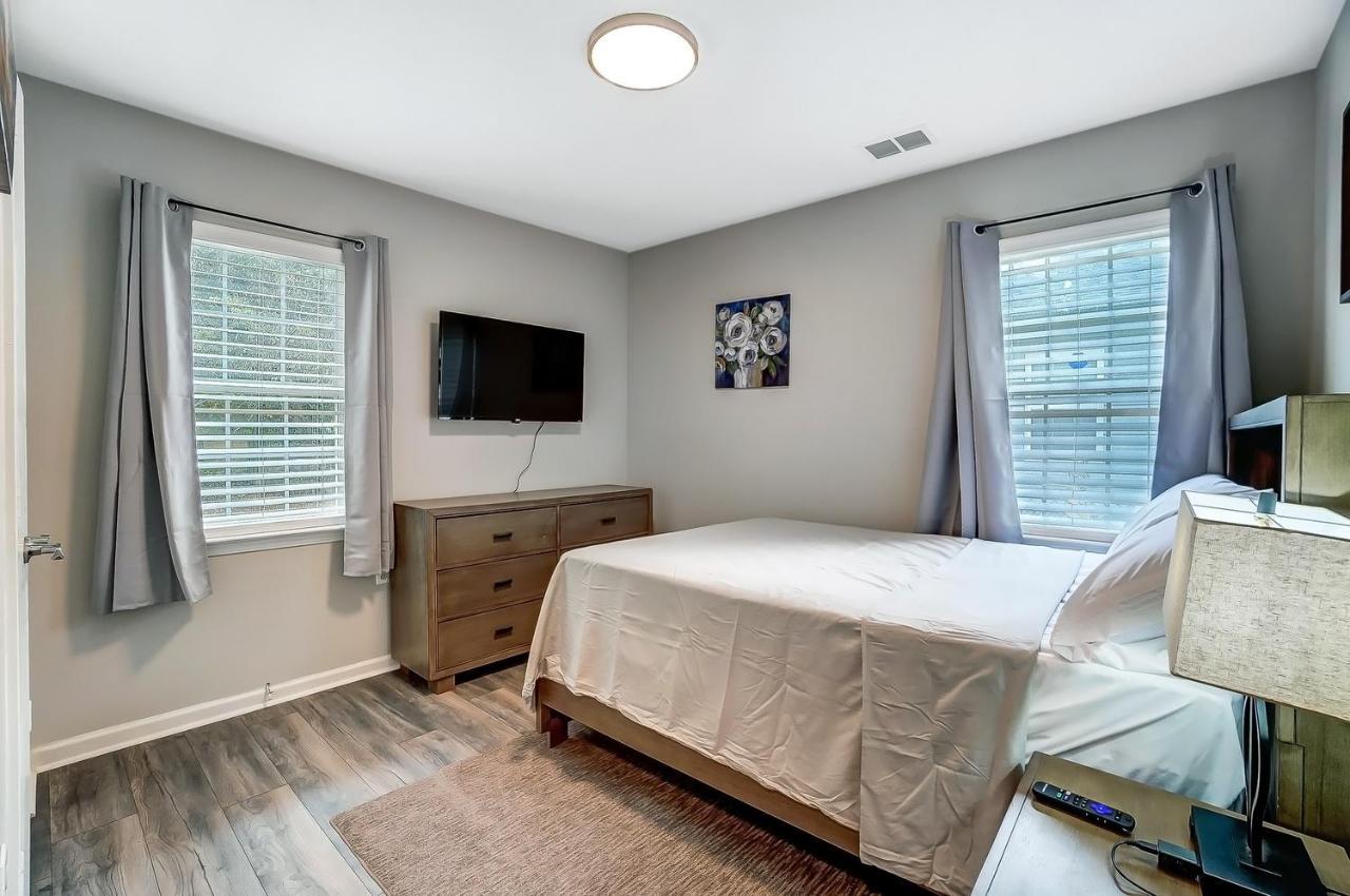 Hospedagem domiciliar Cozy, 1-level - 5 Miles To Uptown Clt