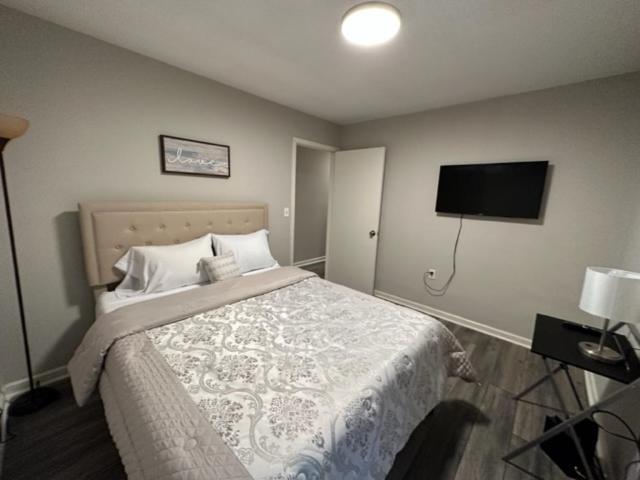 Hospedagem domiciliar Cozy, 1-level - 5 Miles To Uptown Clt Charlotte